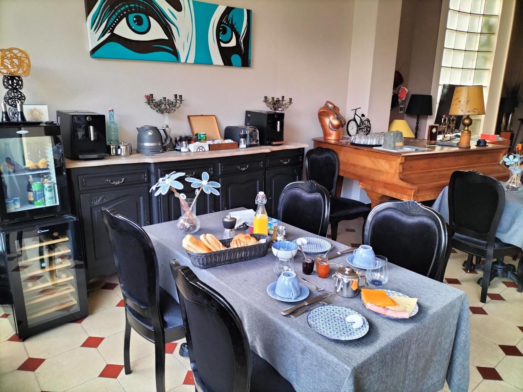 La Maison Bleue De Roubaix Luaran gambar